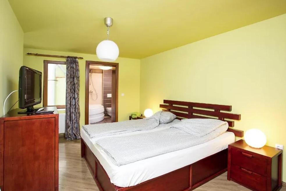 Pilvax Appartamento Braşov